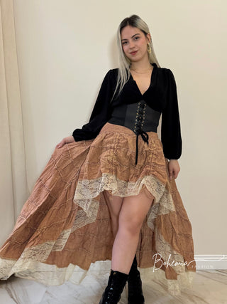 Aszimmetrikus csipkés szoknya