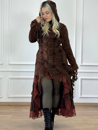 Hosszított hímzett kardigán vágott szegéllyel