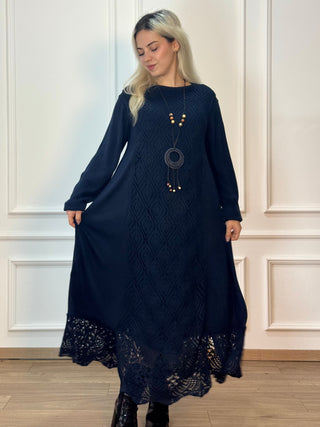 Hosszú kötött gyapjúkeverék ruha