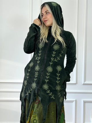 Hosszított hímzett kardigán vágott szegéllyel