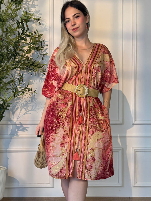 Rochie scurtă cu croială largă