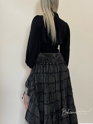 Aszimmetrikus csipkés szoknya