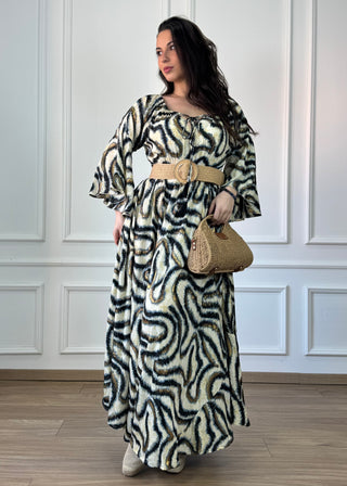 Gumis derekú, vállra húzható ruha