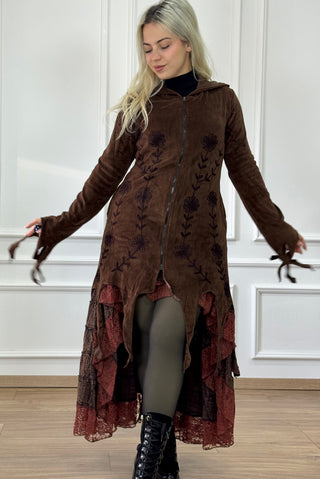 Hosszított hímzett kardigán vágott szegéllyel