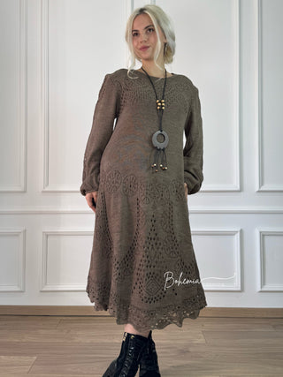 Kötött gyapjúkeverék midi ruha ballon ujjakkal