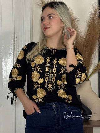 Hímzett virágmintás blúz