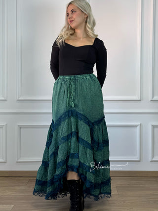 Csipkés hosszú szoknya