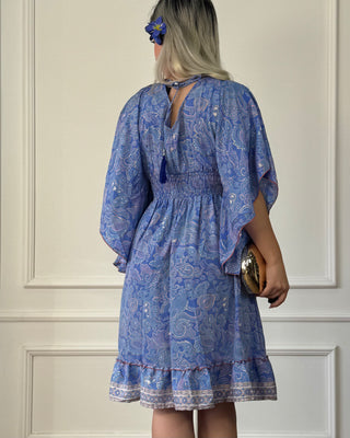 Rochie scurtă cu corset în zona pieptului