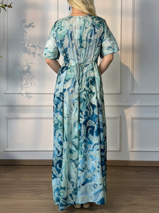 Rochie maxi cu decolteu în formă de inimă
