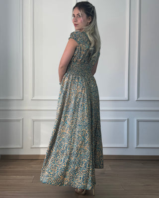 Wasp waist dress