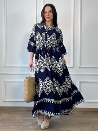 Hosszú ruha megkötővel