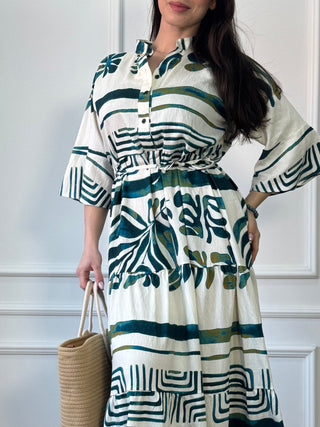 Hosszú ruha megkötővel