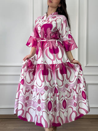 Hosszú ruha megkötővel