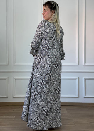 A-vonalú, fodros ujjú ruha