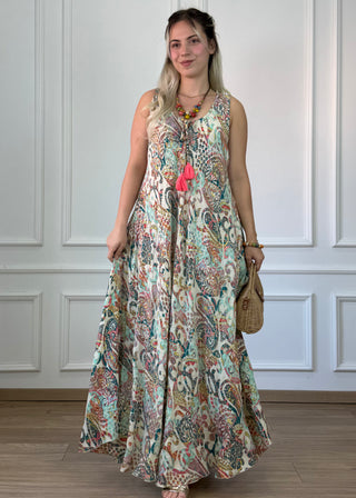 Széles pántos hosszú ruha