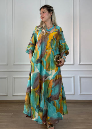 A-vonalú, fodros ujjú ruha