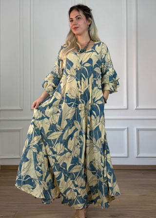 A-vonalú, fodros ujjú ruha