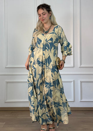 A-vonalú, fodros ujjú ruha