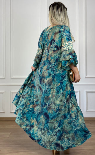 A-vonalú, fodros ujjú ruha