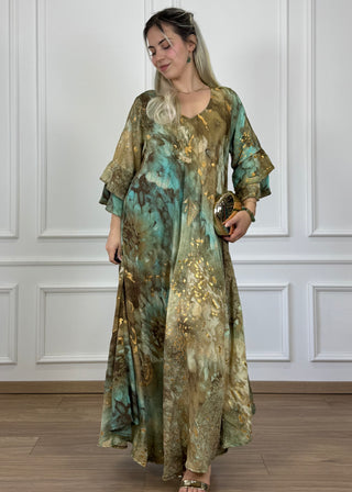 A-vonalú, fodros ujjú ruha