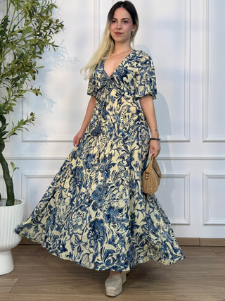 Rochie maxi cu decolteu în formă de inimă