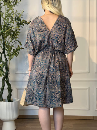 Maxi dress with drawstring at the waist