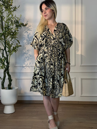 Maxi dress with drawstring at the waist