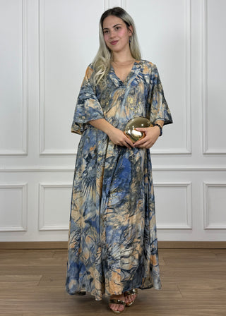 V-nyakú hosszú ruha