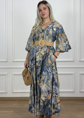 V-nyakú hosszú ruha