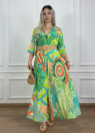 V-nyakú hosszú ruha