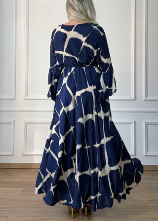 Rochie maxi cu mâneci evazate