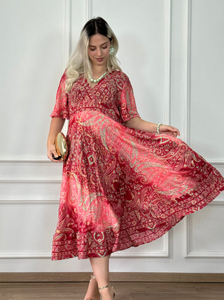 Átlapolt mellkasú midi ruha