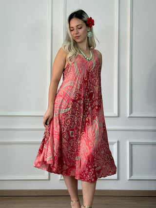 Széles pántos rövid ruha