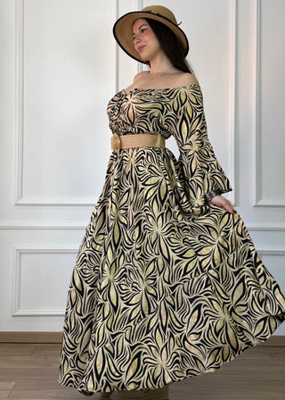 Rochie cu talie elastică, de purtat pe umeri