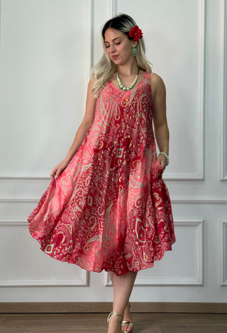 Széles pántos rövid ruha