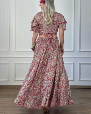 Felvágott hosszú szoknya